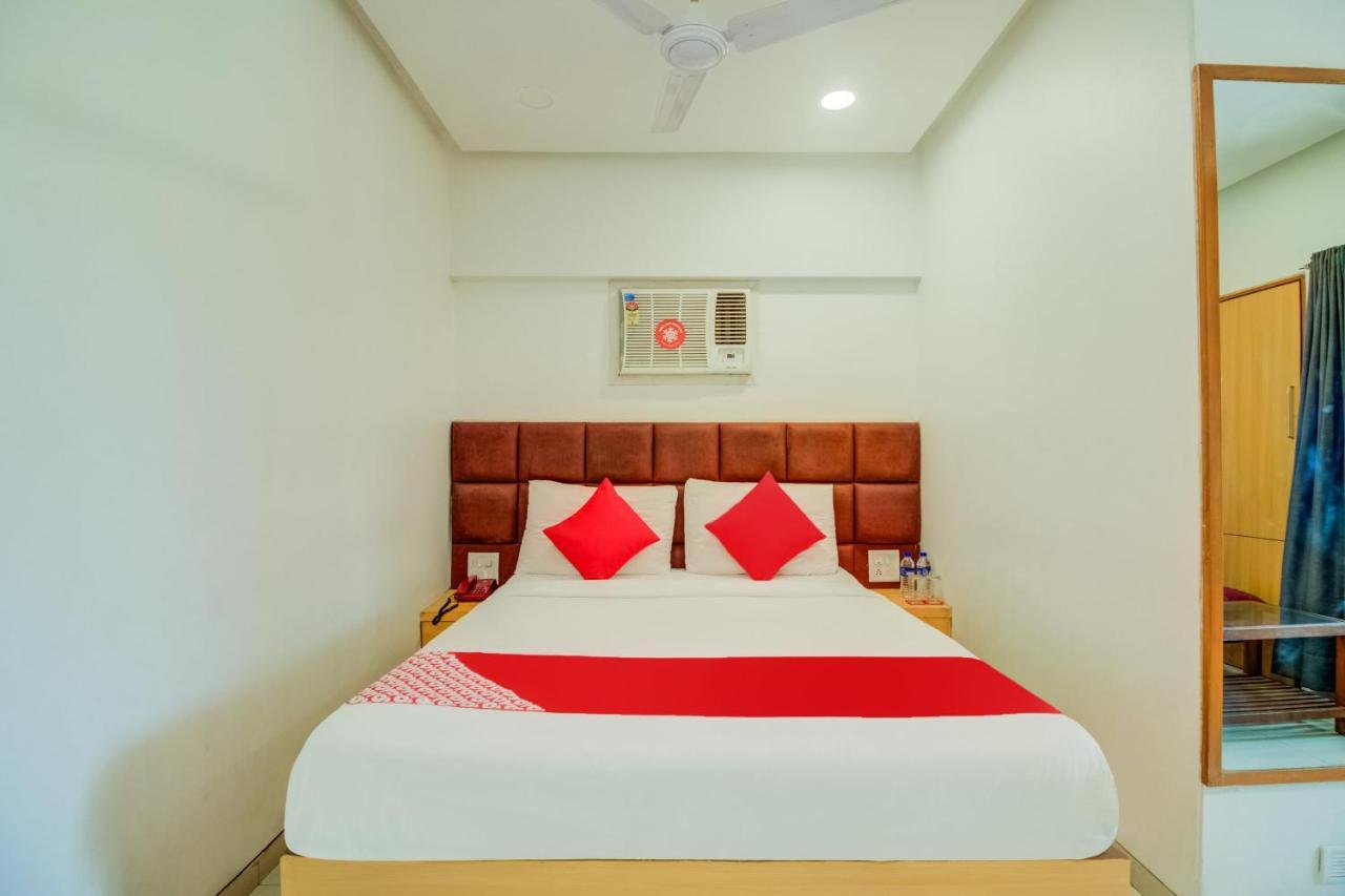 Отель Oyo Flagship 572 Santacruz West Мумбаи Экстерьер фото
